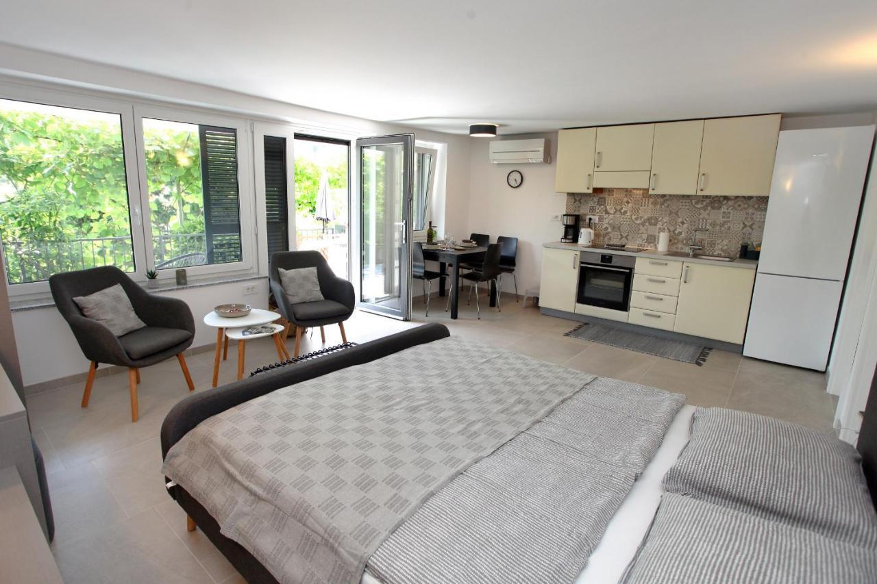 Modern Apartment Parenzana Izma Portoroz Bagian luar foto